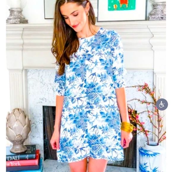 🆕NWT ✨SUNDAYUP✨VINTAGE BLUE AND WHITE FLORAL MINI DRESS - Picture 3 of 4